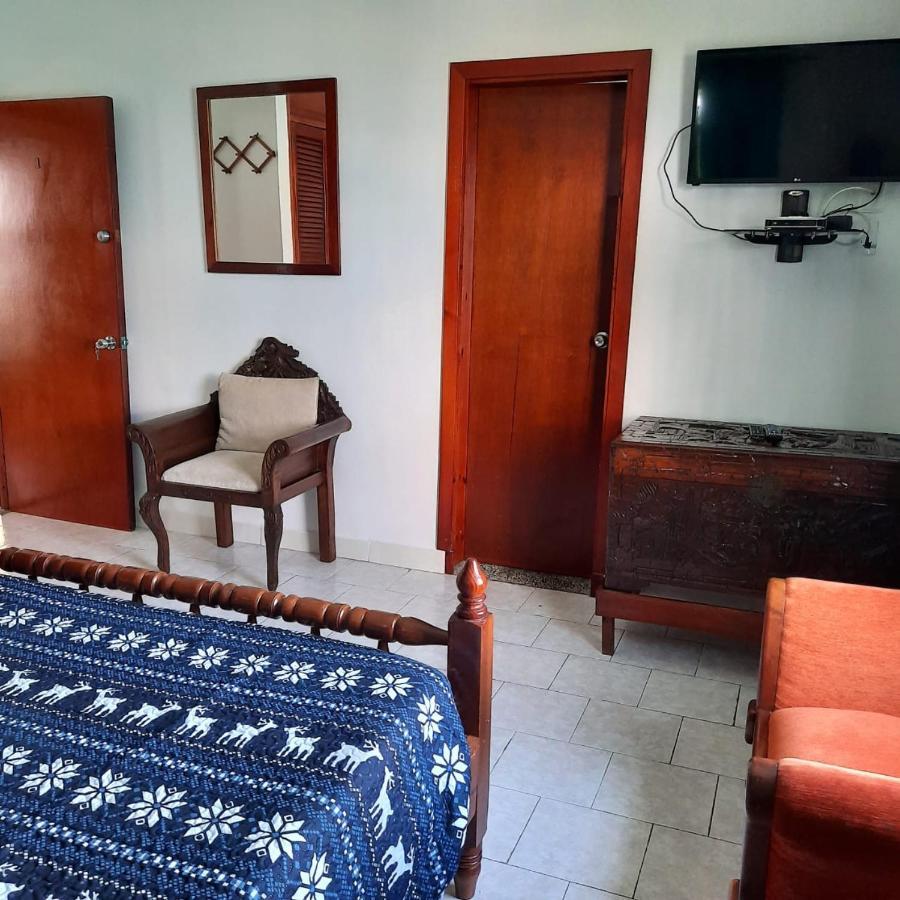 Posada Nativa Miss Nova San Andrés Exteriör bild